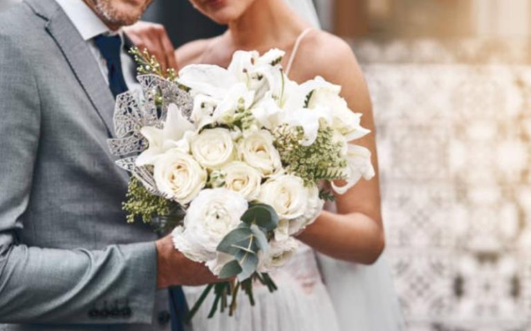 A Comprehensive Guide to Buying the Perfect Wedding Bouquet