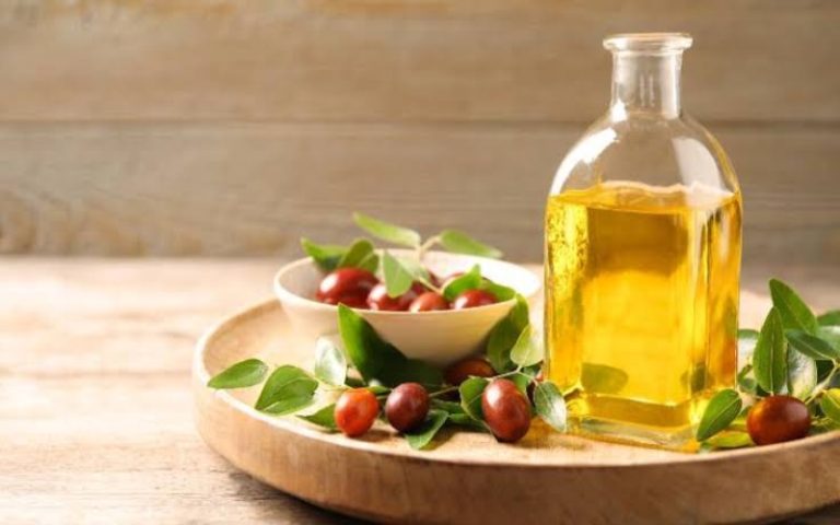 The Science Behind Jojoba Oil: Why It’s Great For Your Skin